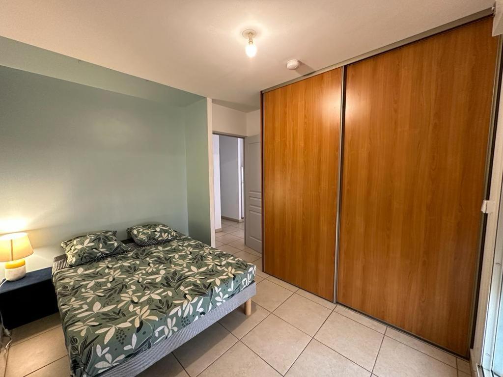 Appartement T3 Proche Aeroport Et Nordev Sainte-Clotilde Exterior foto